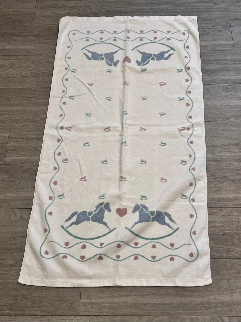 Vintage Fieldcrest Rocking Horse 2 Pc Towel Set